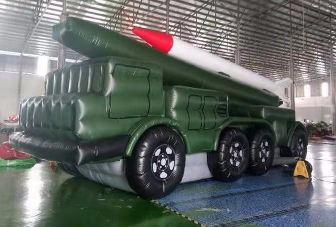昌吉部队小型导弹车